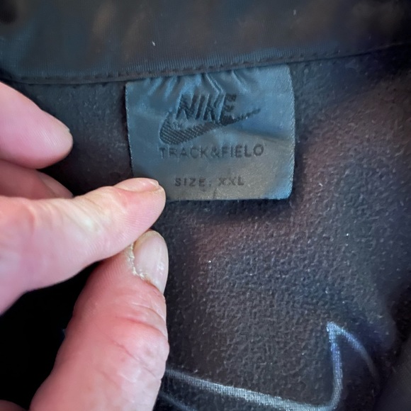 Nike Kobe hoodie. - Picture 3 of 4